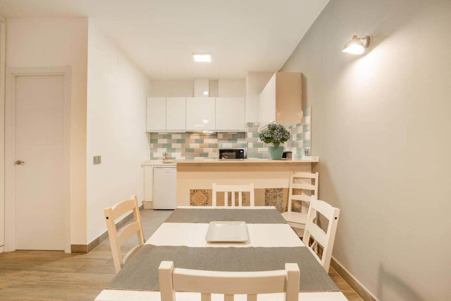 La Pimentera Centro - Muy Espaciosos Con Entrada Independiente En Pleno Corazón De * Marbella